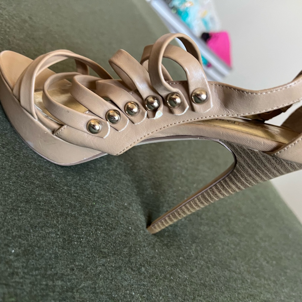 Just fab Beige Faux leather  6.5